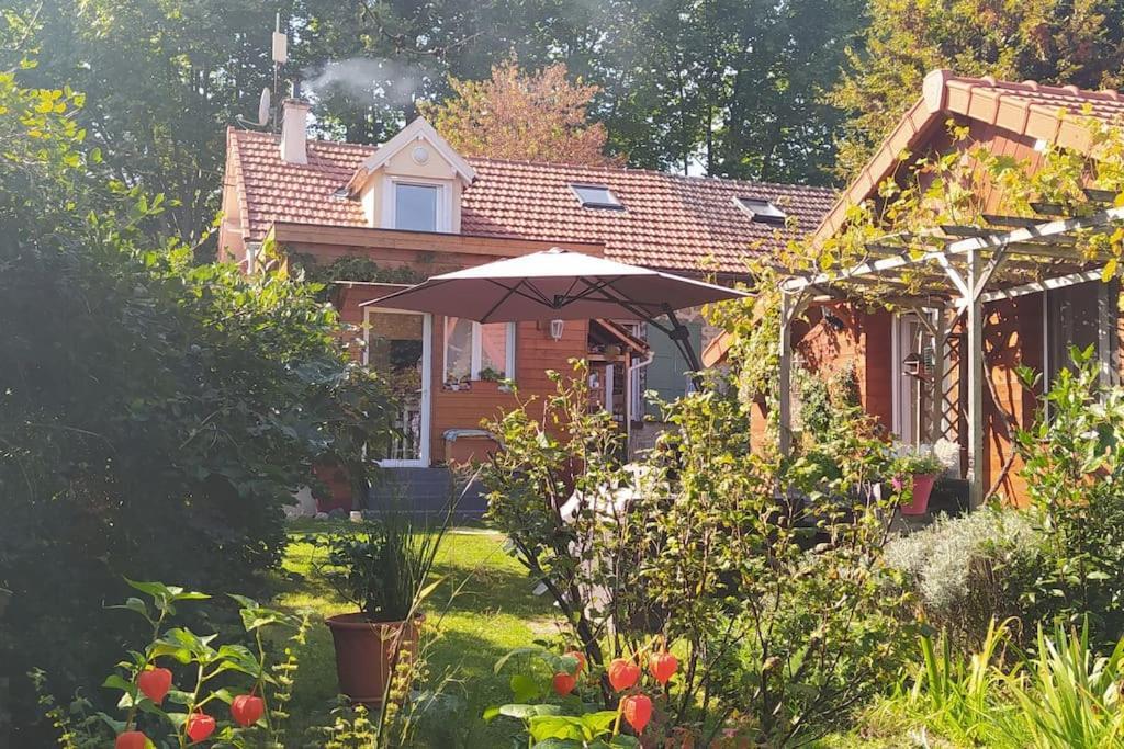 Gite Les Lilas La Genevraye Eksteriør bilde